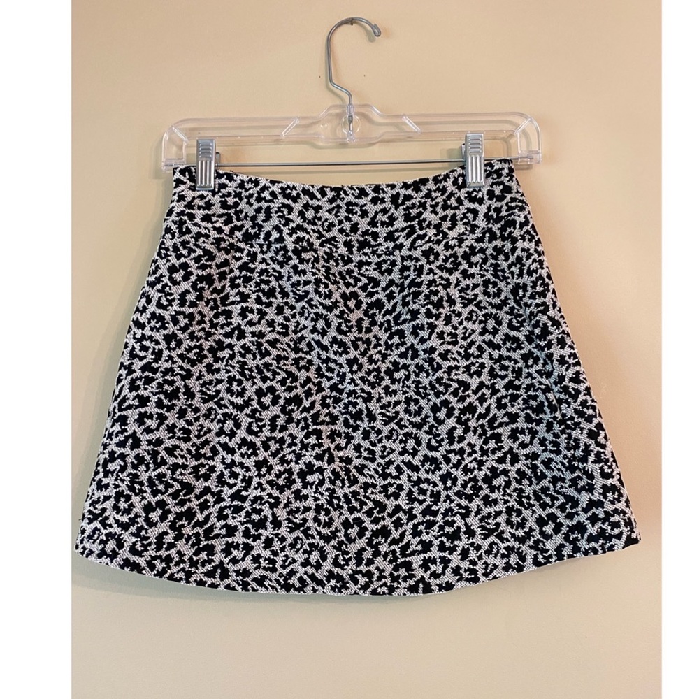 Abercrombie and Fitch - patterned skirt
